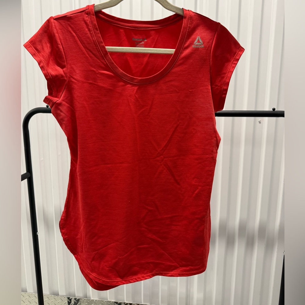 Reebok Women's Bright Red Short Sleeve Tee - Picture 1 of 7